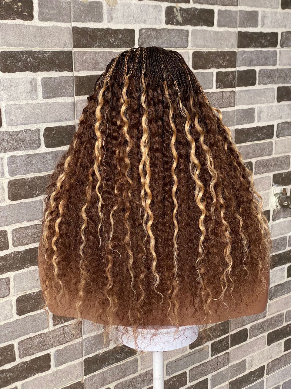 Raw Human Hair Flowy Knotless Wig (100% Raw Human Hair Lace & Curls) Mixed Colors Raw Human Hair Flowy Knotless Wig (100% Raw Human Hair Lace & Curls) Mixed Colors