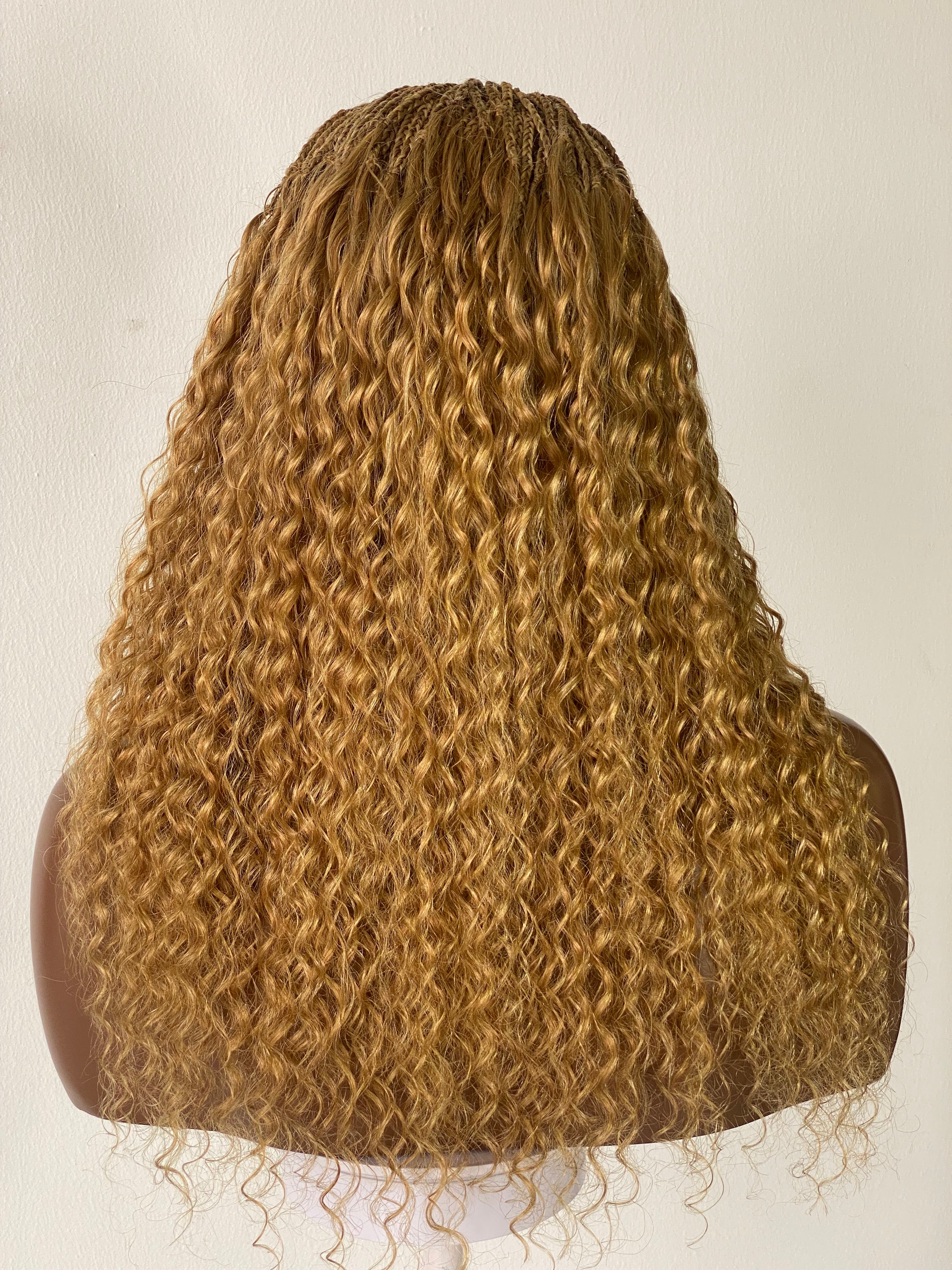 Wet And Wavy 100% Human Hair Knotless Braid Wig, HD Full Lace, Blond Color Wet And Wavy 100% Human Hair Knotless Braid Wig, HD Full Lace, Blond Color