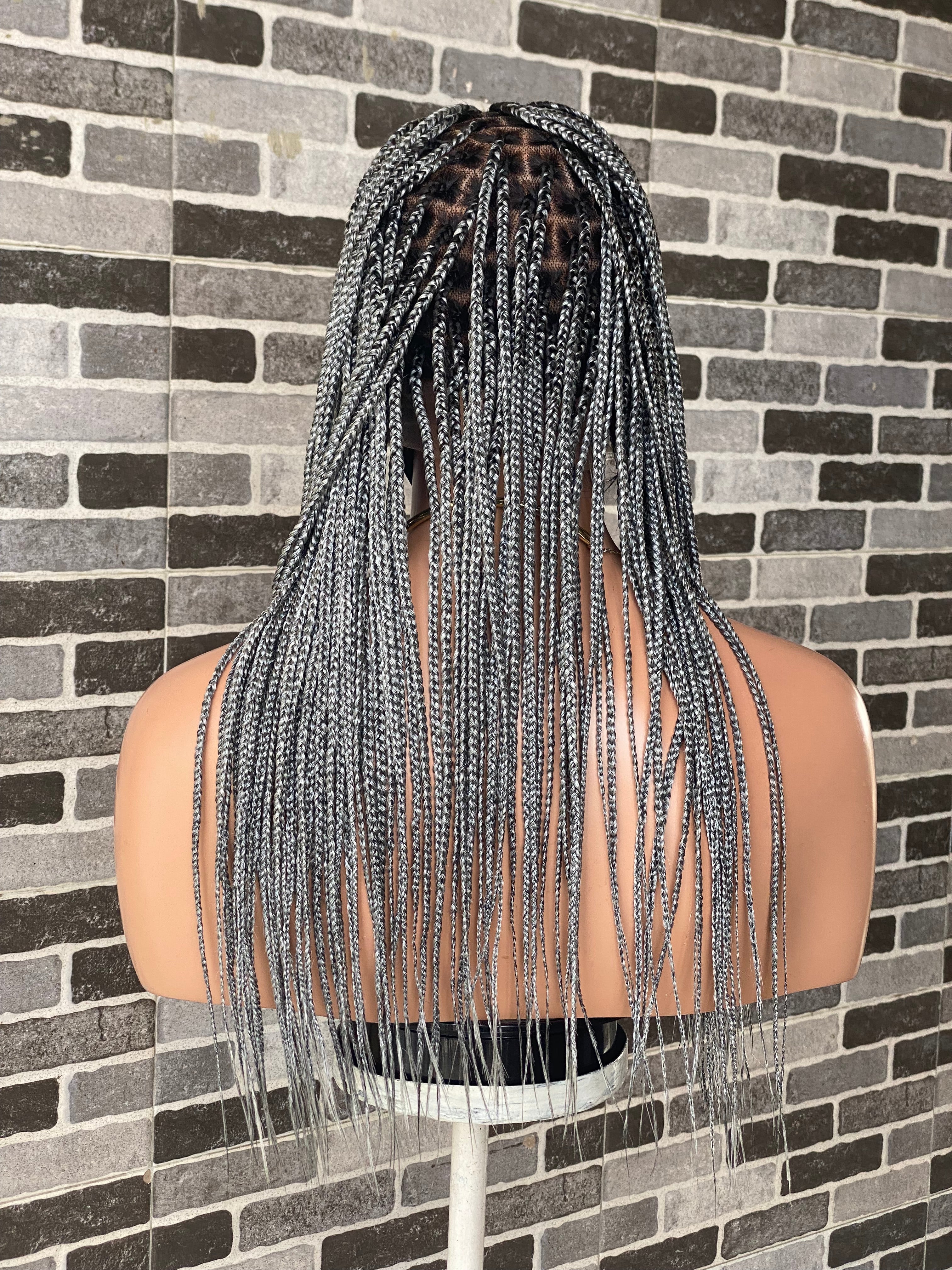 Knotless (Salt and pepper) Full lace wig Knotless (Salt and pepper) Full lace wig