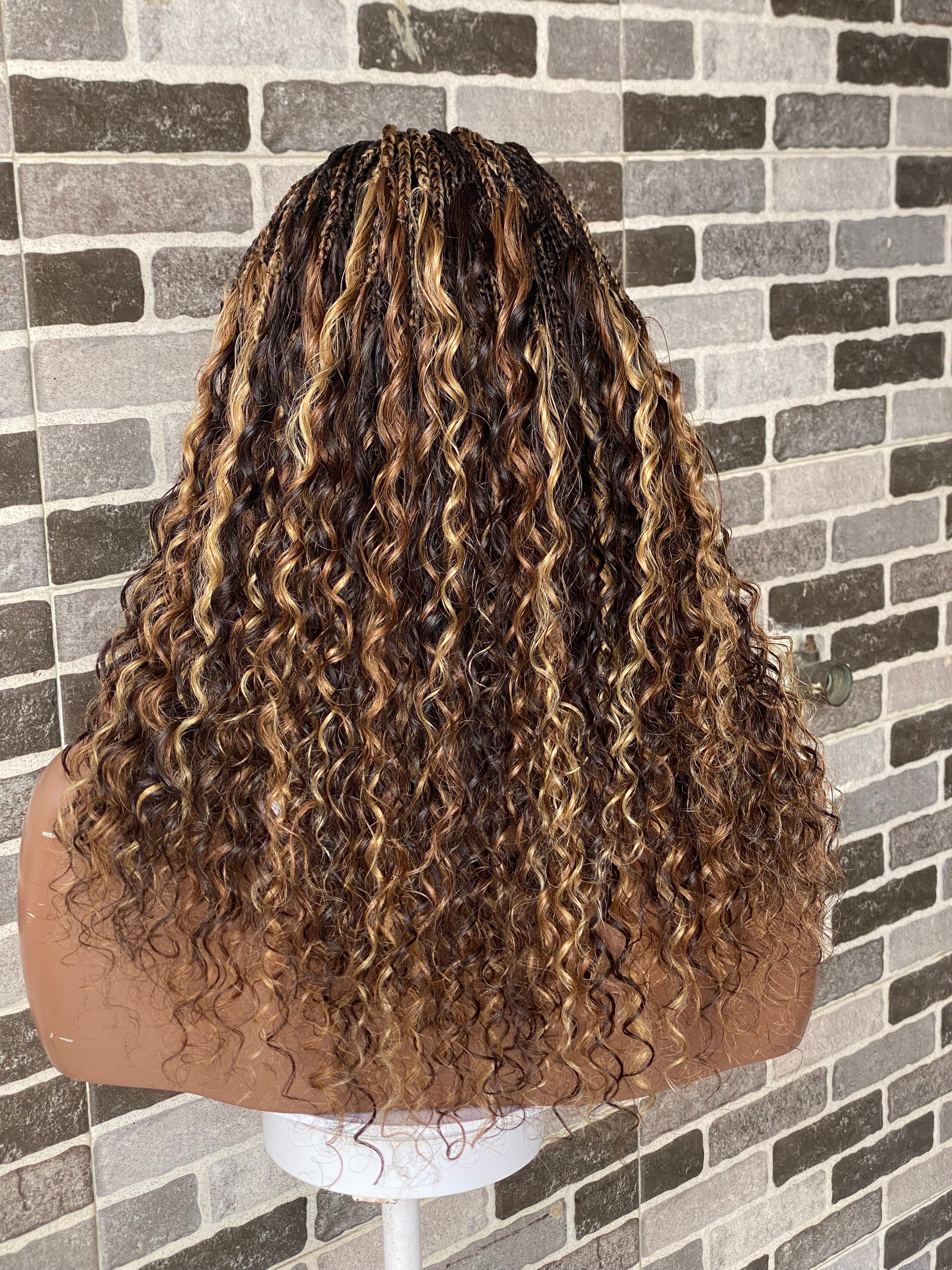 Pick and drop styles full lace (100% Humanhair virgin curls)TARA Pick and drop styles full lace (100% Humanhair virgin curls)TARA