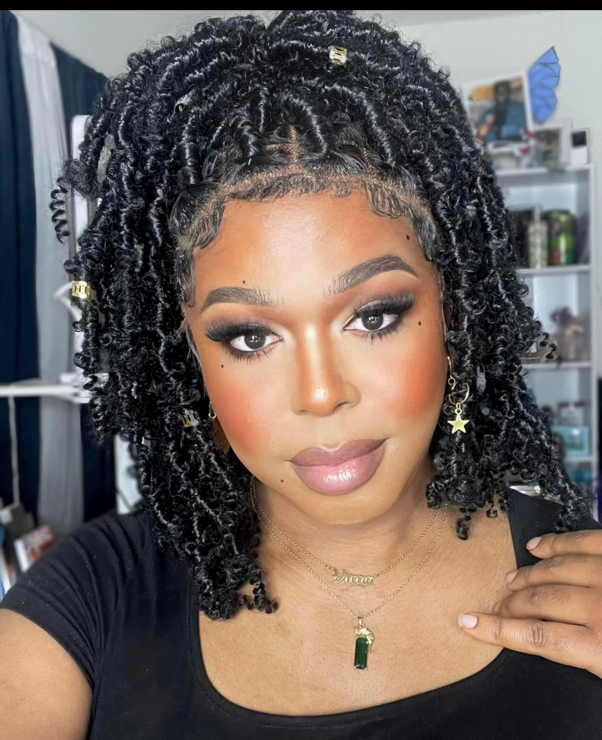 Short Butterfly Locs - Rebecca Short Butterfly Locs - Rebecca