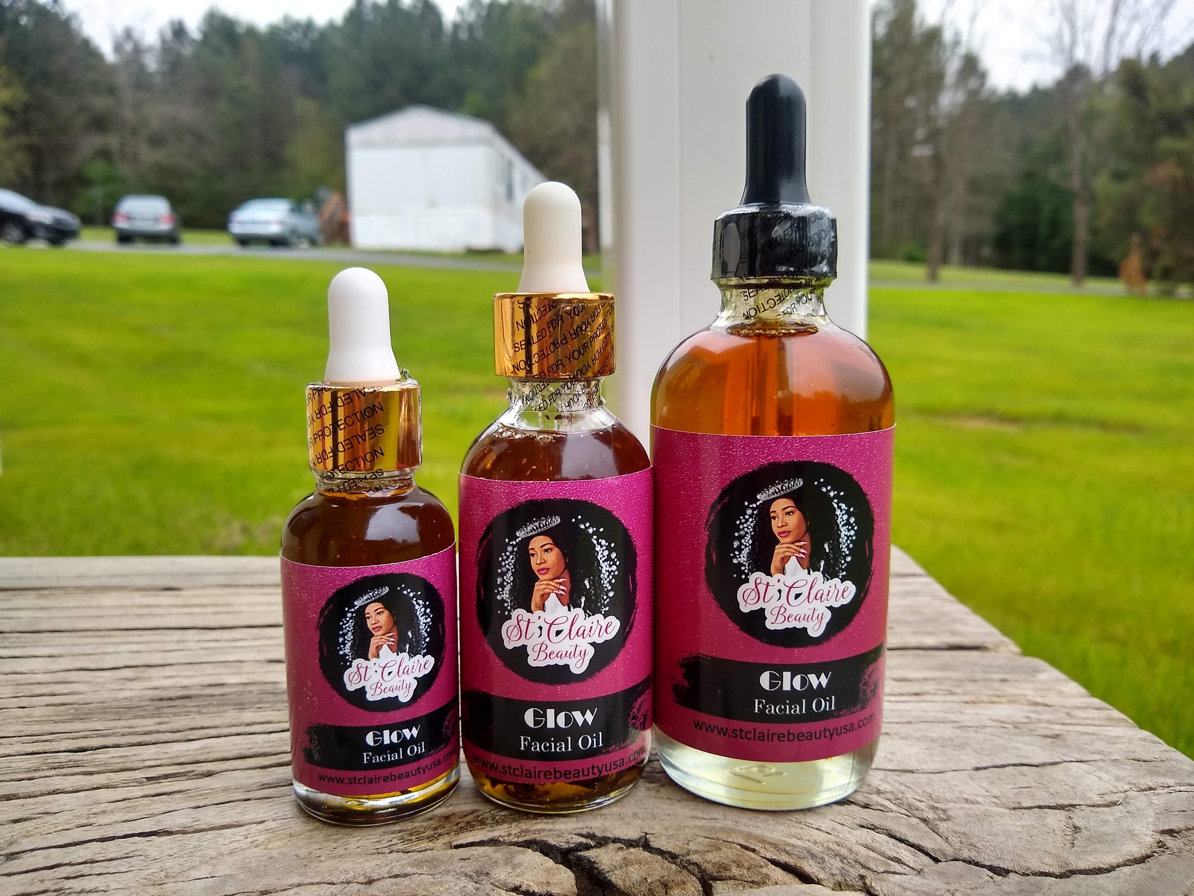 Turmeric Glow Facial and Body Oil With Rosehip, Sea Buckthorn & 24K Gold Flakes Turmeric Glow Facial and Body Oil With Rosehip, Sea Buckthorn & 24K Gold Flakes