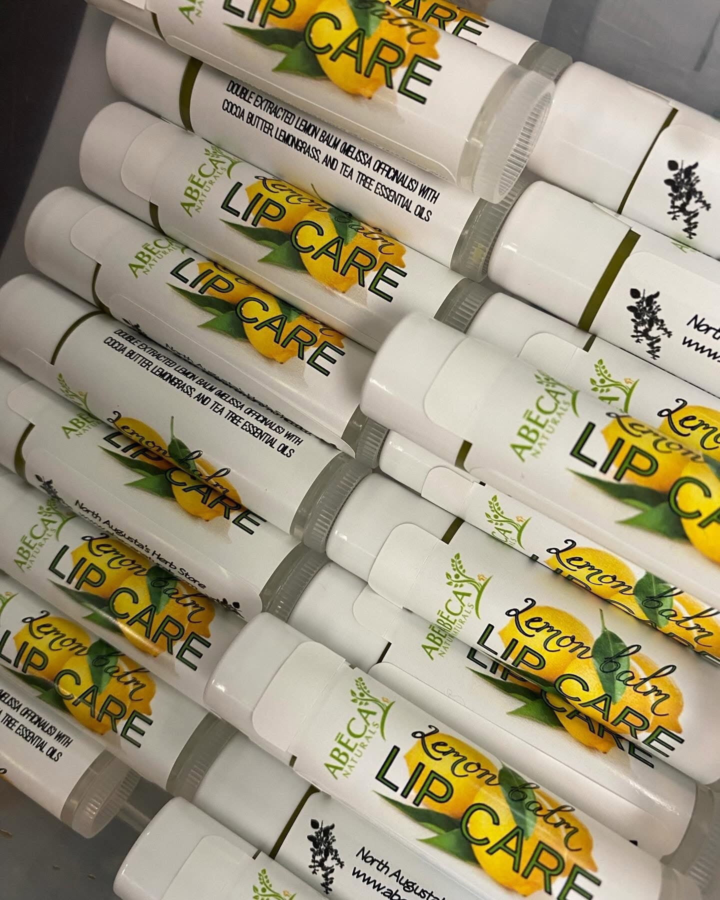 Lemon🌱balm Lip Care Lemon🌱balm Lip Care