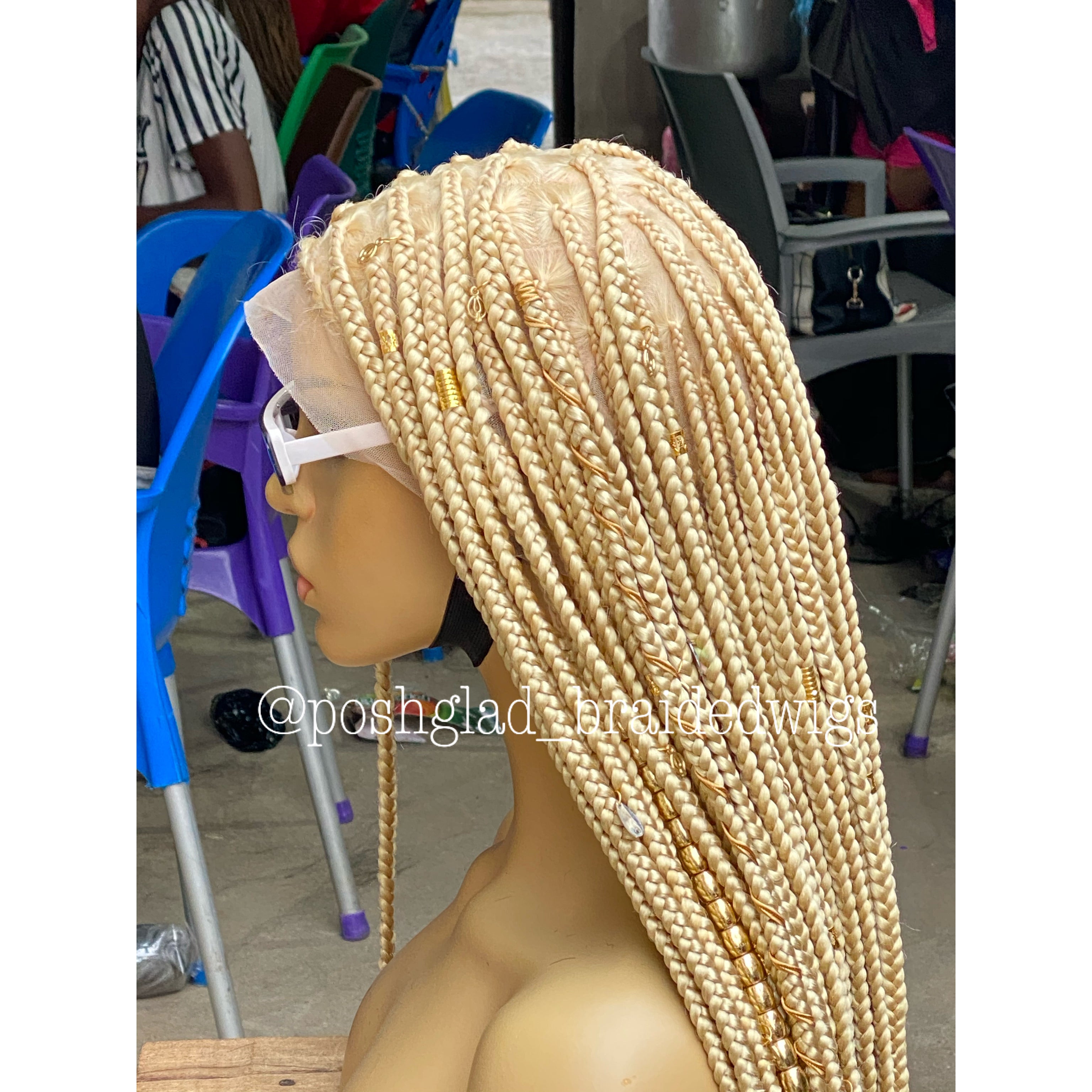SHADE KNOTLESS (premium blonde ) SHADE KNOTLESS (premium blonde )
