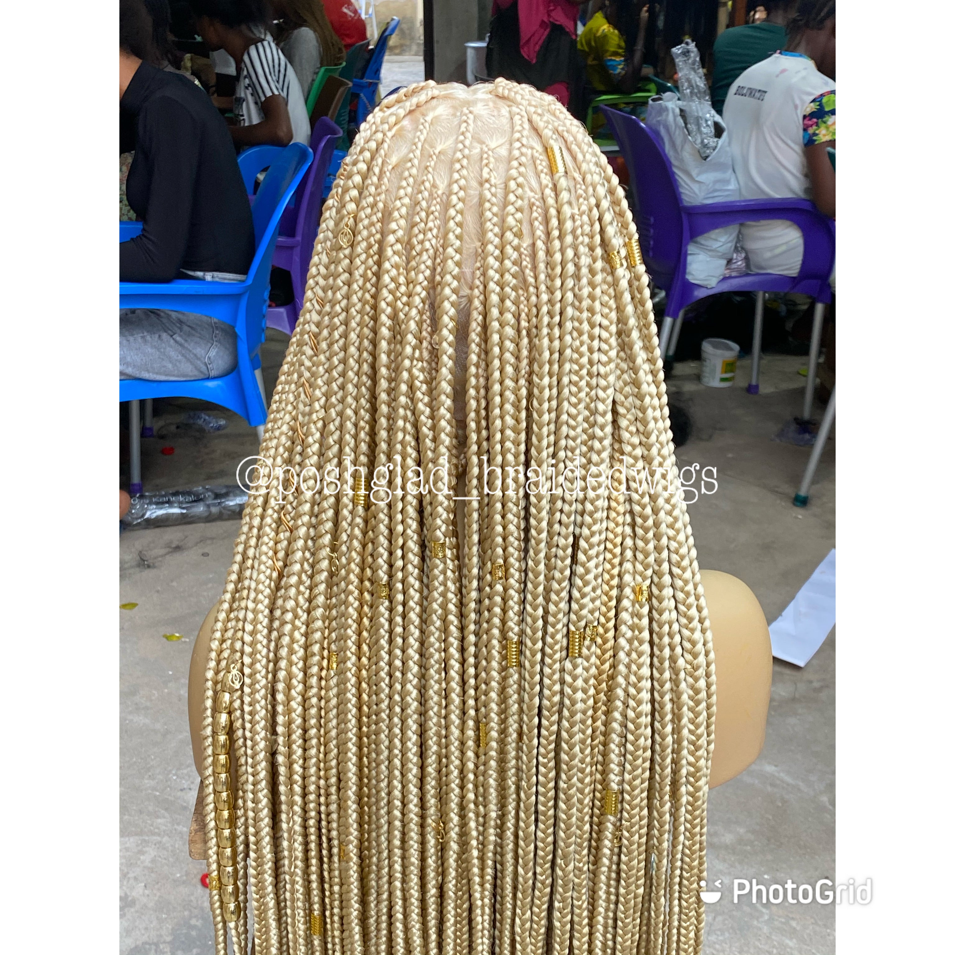 SHADE KNOTLESS (premium blonde ) SHADE KNOTLESS (premium blonde )