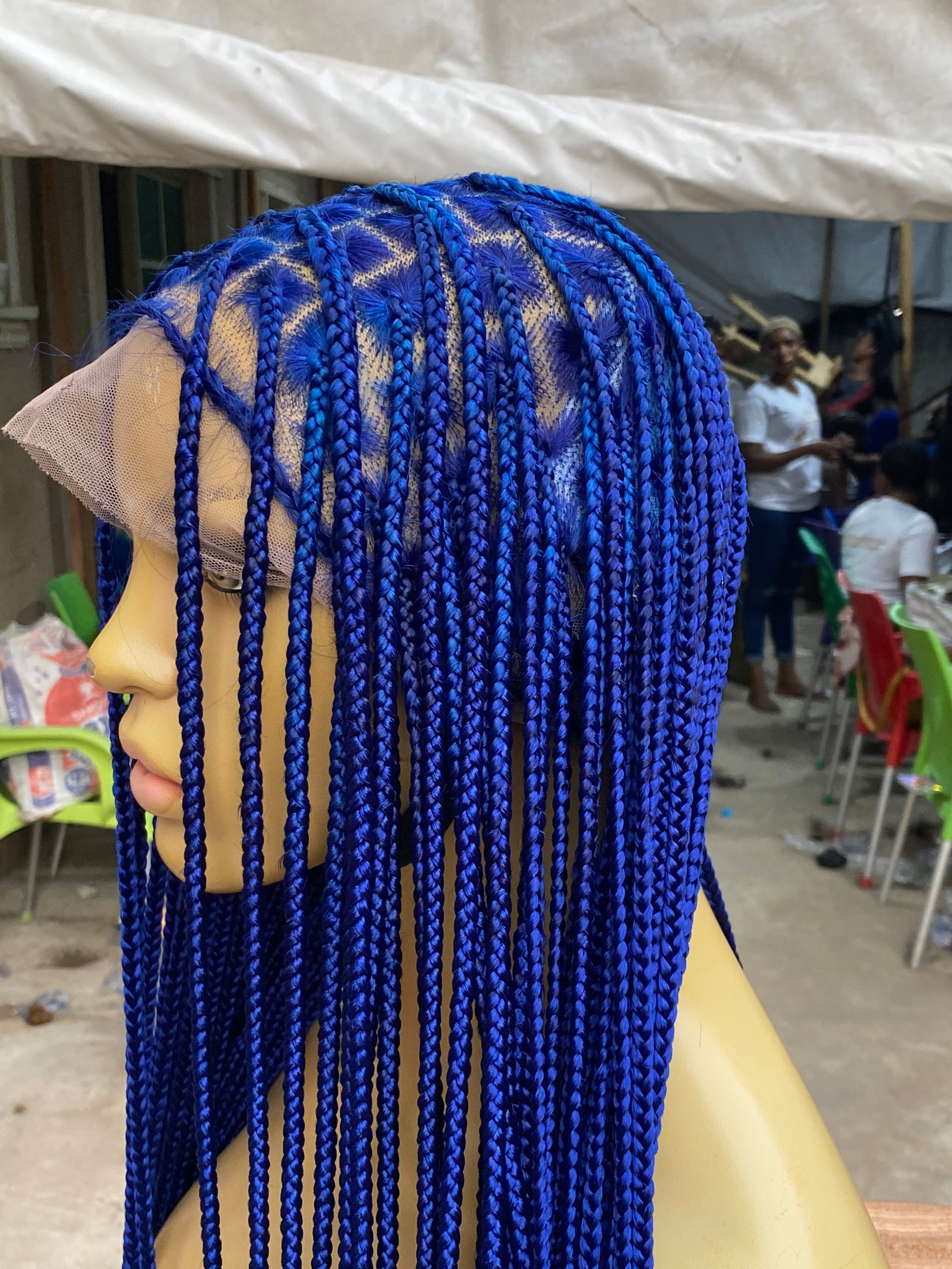 Shade knotless (PREMIUM BLUE) cost extra $50 for calf length Shade knotless (PREMIUM BLUE) cost extra $50 for calf length