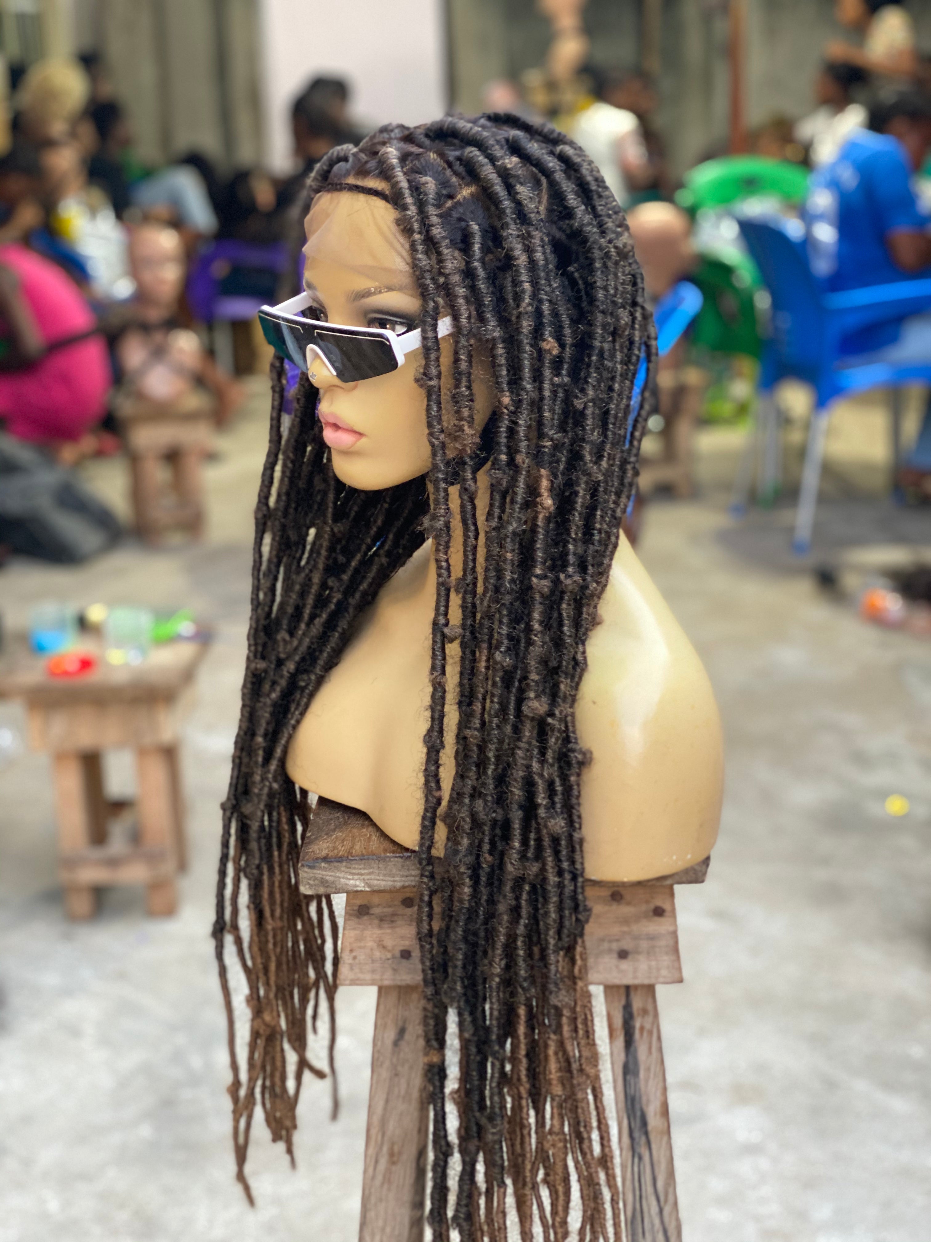 Destress Faux Locs - Faux Locs Color 1B/27 - Whoopi Destress Faux Locs - Faux Locs Color 1B/27 - Whoopi