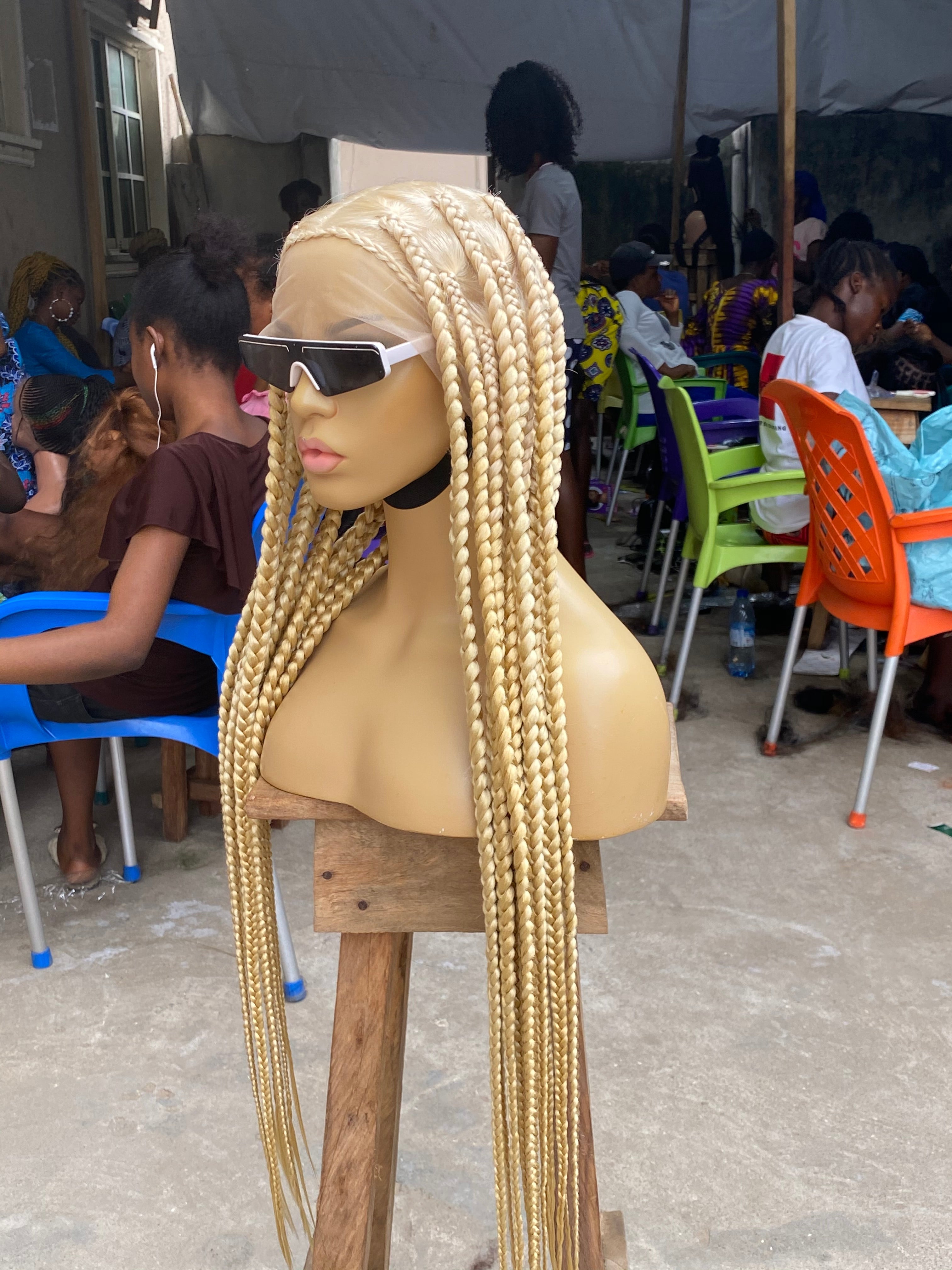 Knotless Braid Wig - Large Plaits Bright Blonde - Taylor Knotless Braid Wig - Large Plaits Bright Blonde - Taylor